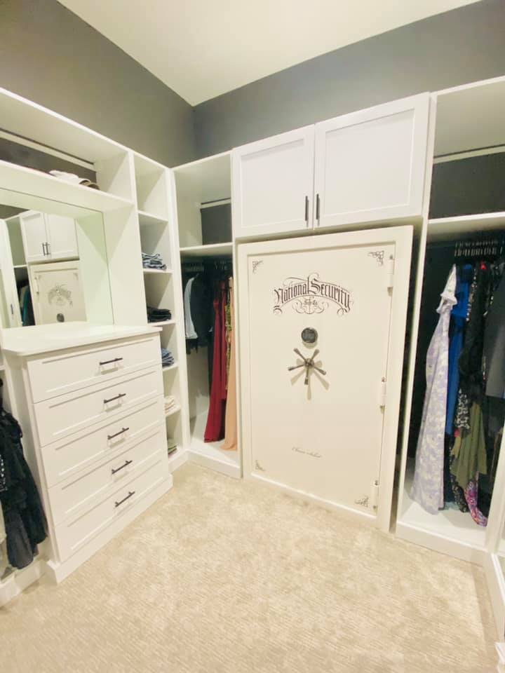 Gun & Rifle Safes